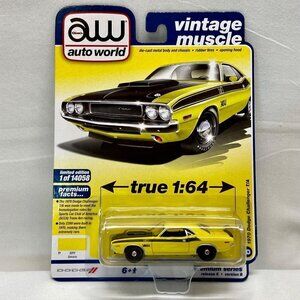 Auto World 1970 Dodge Challenger T/A Yellow Vintage Muscle Rel 5 Ver B NIP 2022
